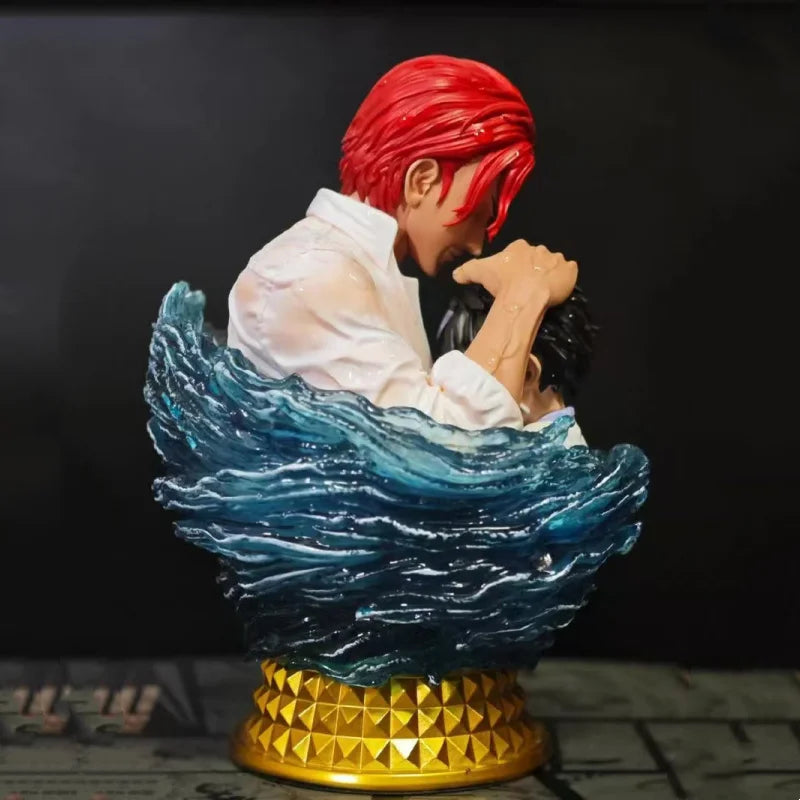 Figure - Shanks and Luffy’s Straw Hat